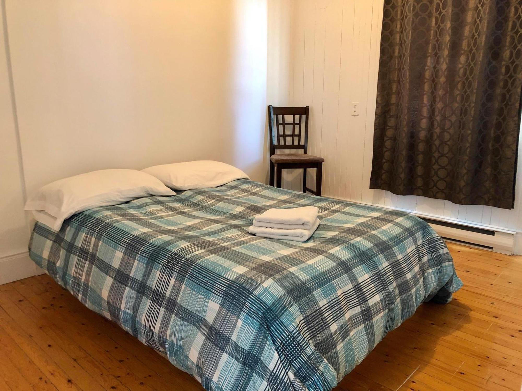 Aux 4 Vents - Auberg'Inn Carleton-sur-Mer Rum bild