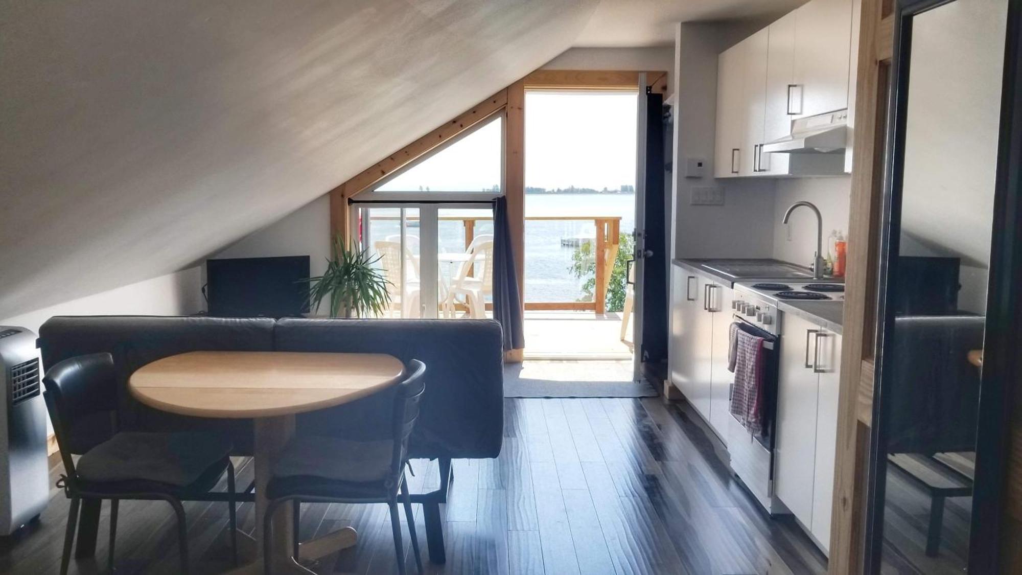 Aux 4 Vents - Auberg'Inn Carleton-sur-Mer Exteriör bild