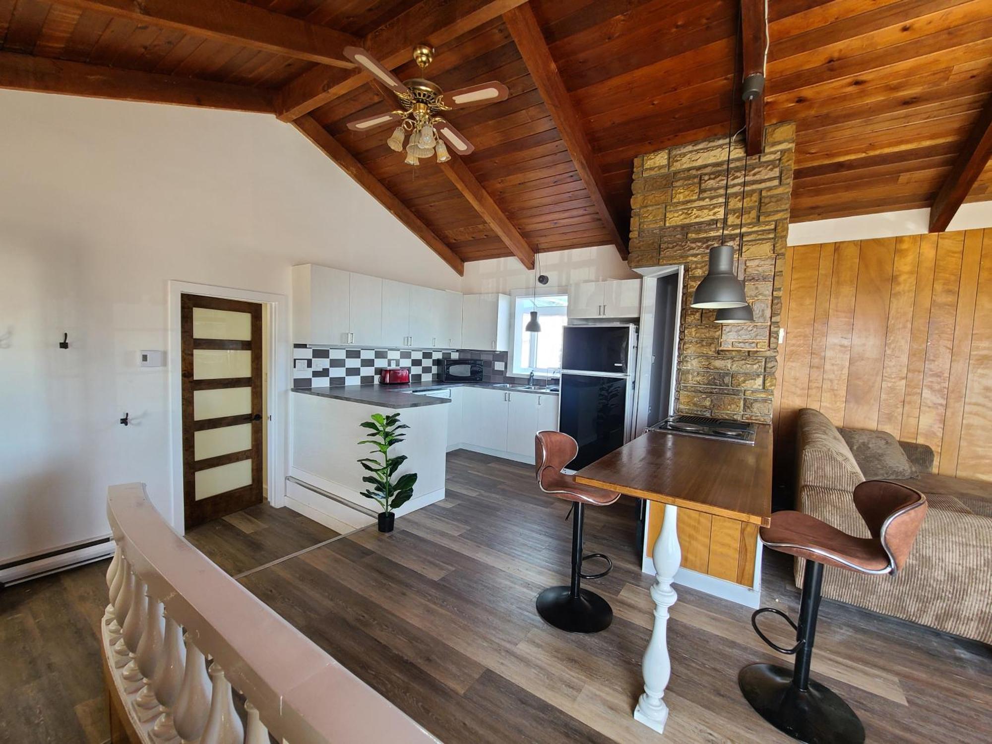 Aux 4 Vents - Auberg'Inn Carleton-sur-Mer Rum bild